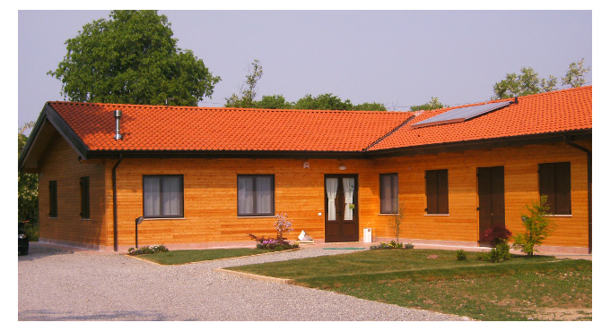 Ecodimora : agriturismo prefabbricato in legno Bergamo