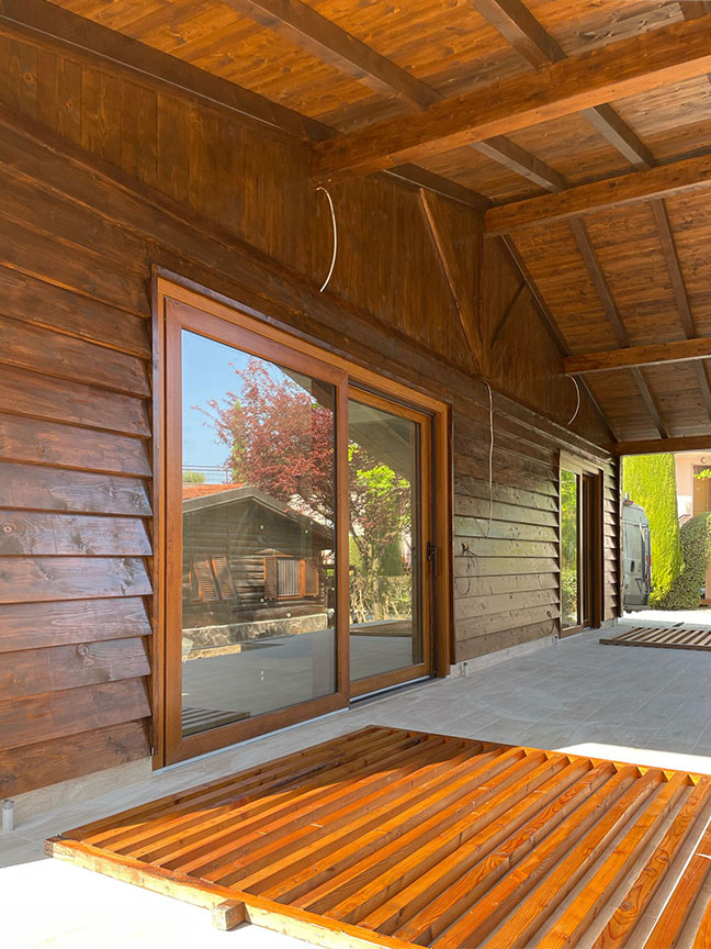 Edificio prefabbricato in legno Ecodimora a San Felice del Benaco Brescia