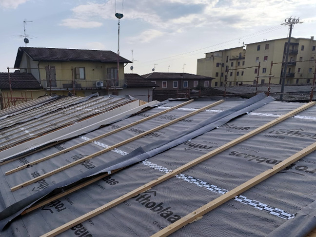 Casa prefabbricata Ecodimora a Pavone Mella Brescia posa tetto