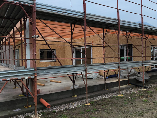 Casa prefabbricata Ecodimora a Parma posa ponteggio